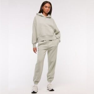 Abercrombie & Fitch Sunday Sweatpants Light Green High Rise Soft A&F Max Fleece